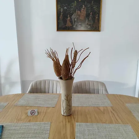 Eva's Apartament